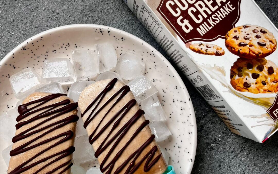 Cookies and Cream Popsicles