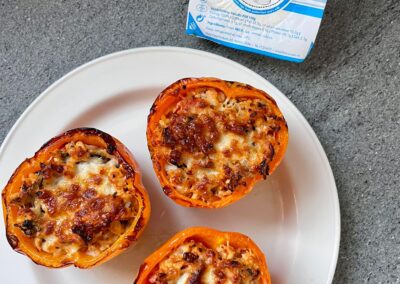 Gbejna stuffed bell peppers