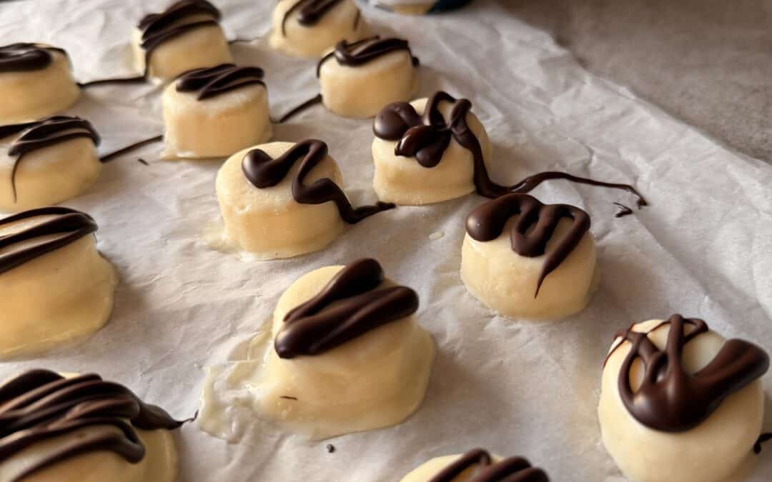 Mango Yogurt Banana Bites